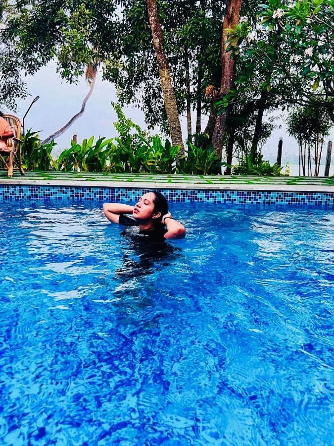 Cherai Lake Resort Cherai Beach Exterior foto